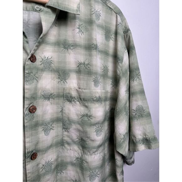 Tommy Bahama Silk Short Sleeve Wood Button‎ Green Pineapple Hawaii Shirt size M - Picture 15 of 15
